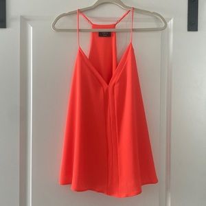 Vici Tank
